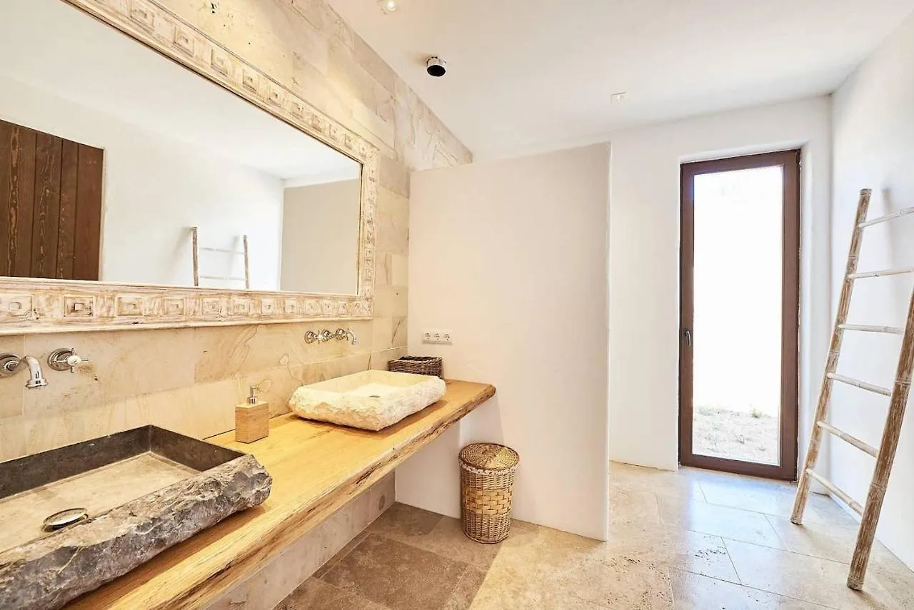 Exclusive Luxury Villa South Facing Vista De Muntanya 6 Bedrooms A Few Minutes Drive To The Beach San Jose 0*, San José